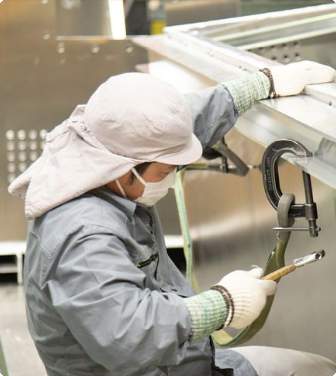 軽量化と強度・耐久性を兼ね備えた製缶加工